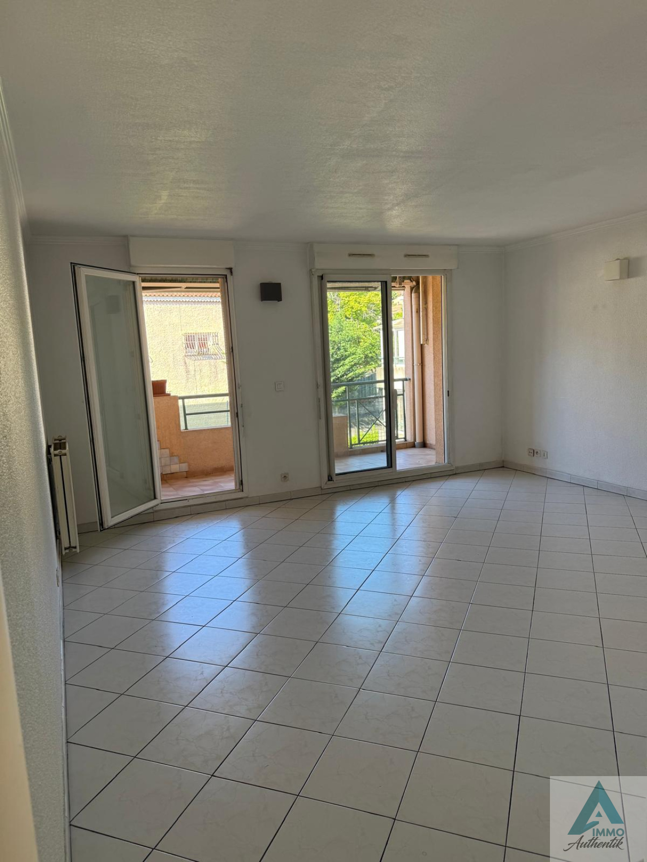 Image_11, Appartement, Aubagne, ref :EB0838