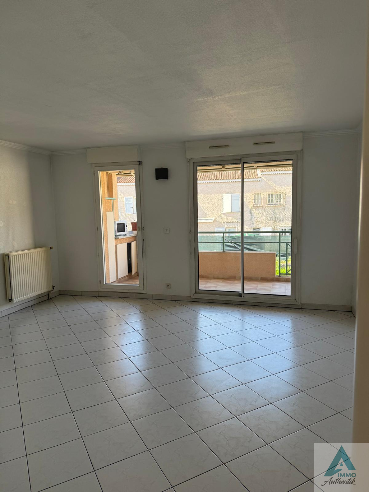 Image_3, Appartement, Aubagne, ref :EB0838