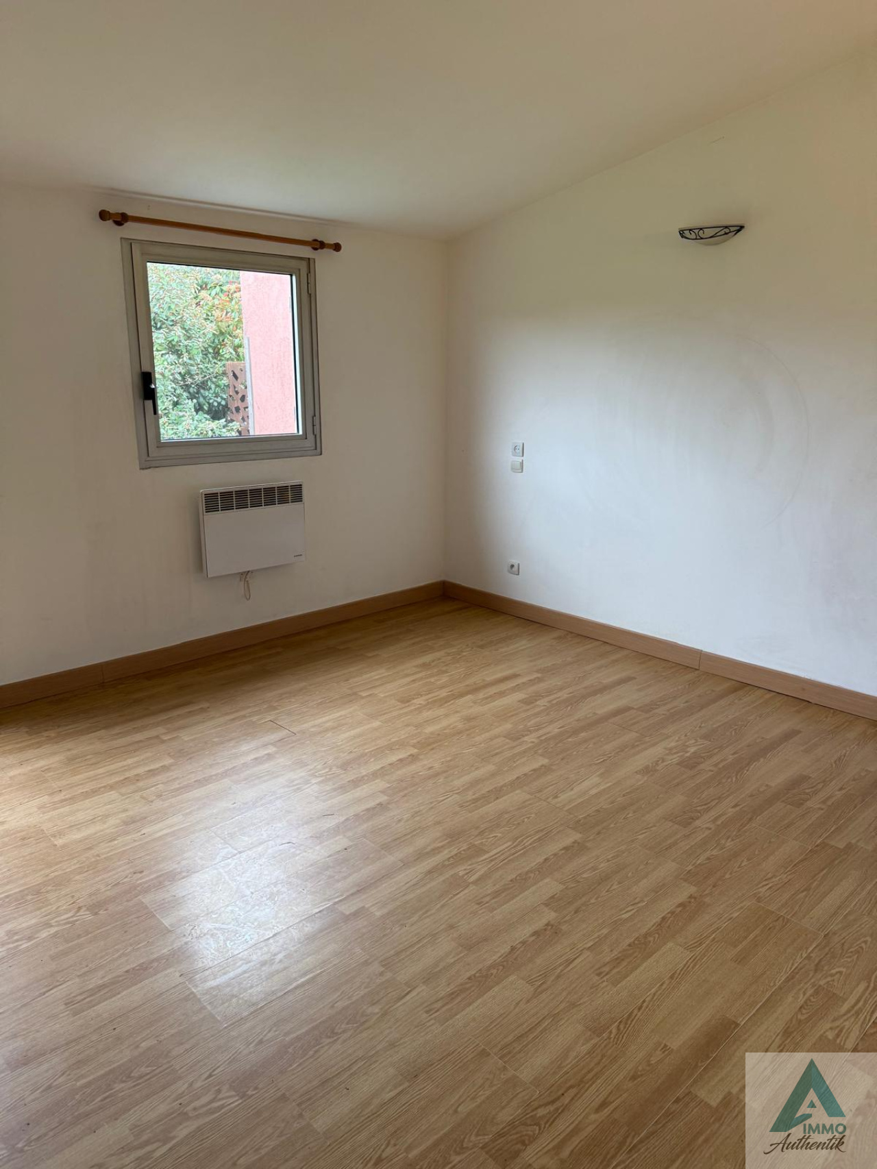 Image_5, Local professionnel, Rougiers, ref :0837