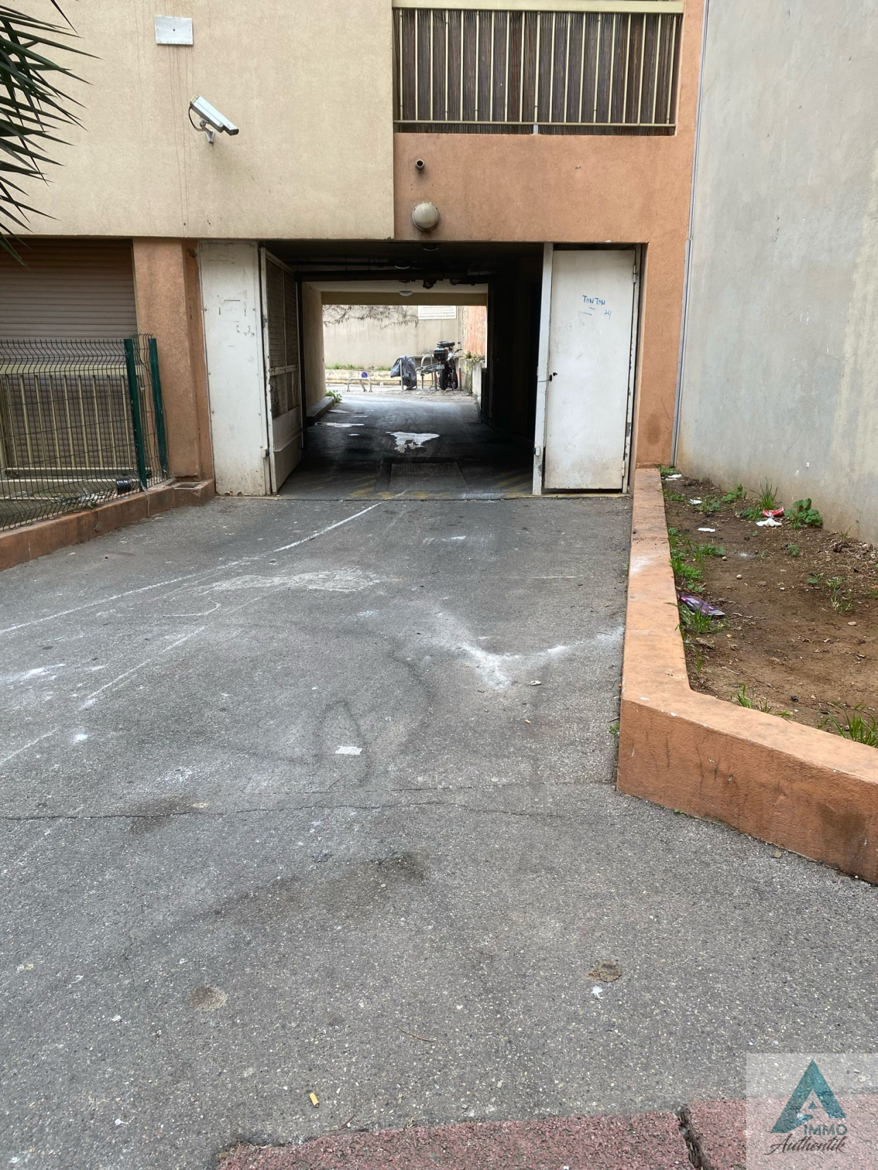 Image_2, Parking, Marseille, ref :GFB